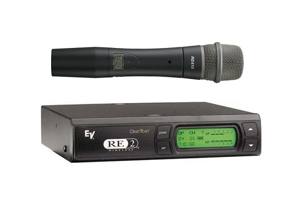 Rent EV RE2 Wireless Hand Held Mic 65.00 short term for exhibitions and shows in London Birmingham and UK